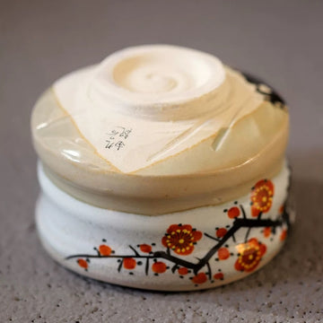 Japanese Kutani-ware matcha bowl